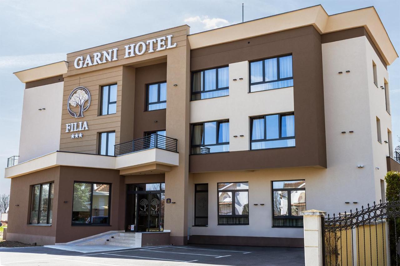 New Garni Hotel Filia Nova Pazova Dış mekan fotoğraf